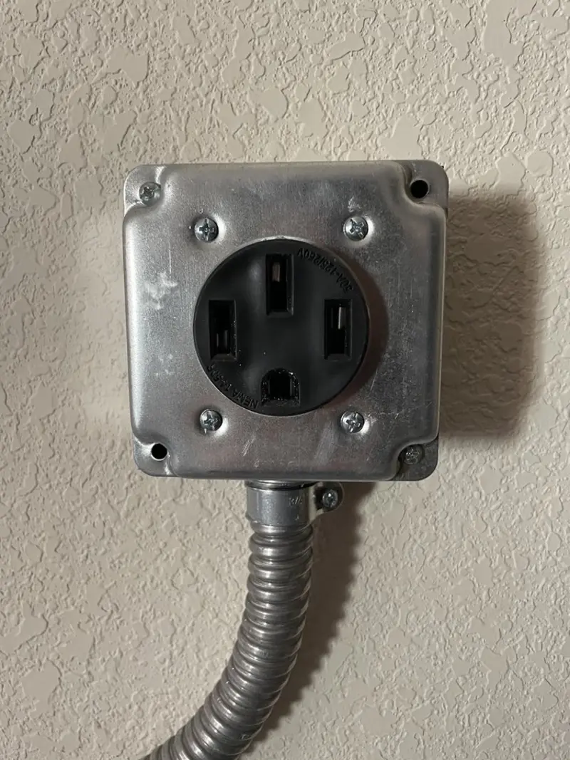 NEMA 14-50 outlet installed for Smart Home Electrical in Val Verde Park